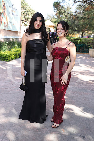 Daniela Sada y Crista González 0