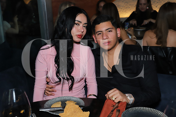 Angela Vázquez y Junior Mendoza 0