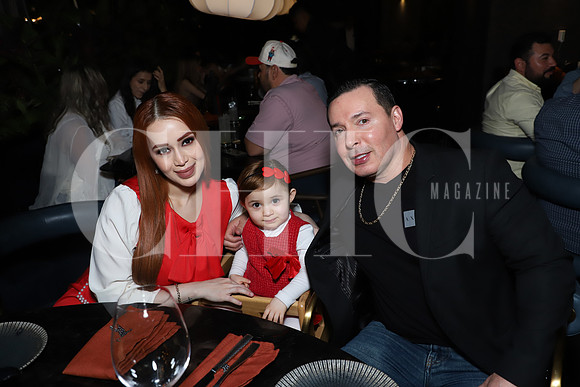 Chantal Treviño, Khloe Leyva y Alfredo Leyva 0
