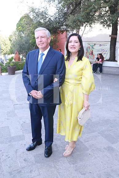 Alberto Bremer y Lorena Salas de Bremer (3)