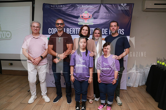 Eduardo Mahuad, Salvador Villarreal, Blanca Maiz Laura Tamez, Federico Santos, Cecy Estrada y Ericka María Eckerle de León (3)