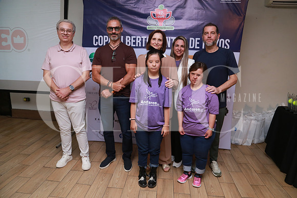 Eduardo Mahuad, Salvador Villarreal, Blanca Maiz Laura Tamez, Federico Santos, Cecy Estrada y Ericka María Eckerle de León