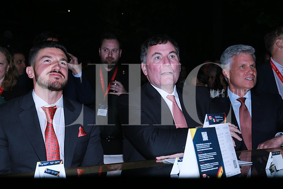Samuel García, Dominic LeBlanc y Cameron MacKay