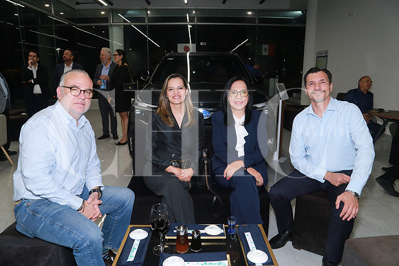 Manuel García, Sandra Jaime, Nelly Toleda y César Ledezma (2)