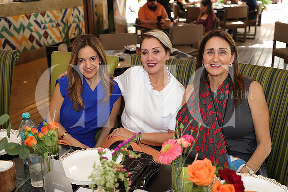 Lulú Cantú, Marcela Flores y Mónica Rodríguez 2