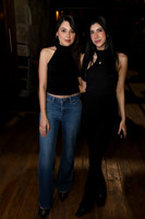 Andrea Lacavex y Aneesha Hamidami 8