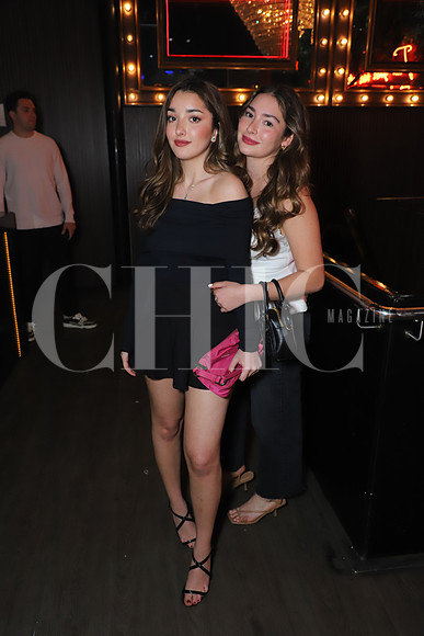 Alana Tessada y Carmina Castro 1