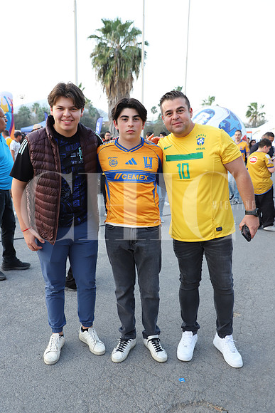 Gabriel Treviño, Manuel Saldaña y Manuel Saldaña0