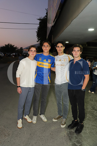 Luciano Restrepo, Tadeo Mijares, Joaquin Mijares y Andrés Díaz 0