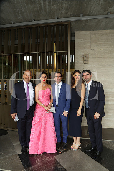 Fernando González, Daniela Sada de González, Federico Belden, Lucía de León y Gabriel Belden 0