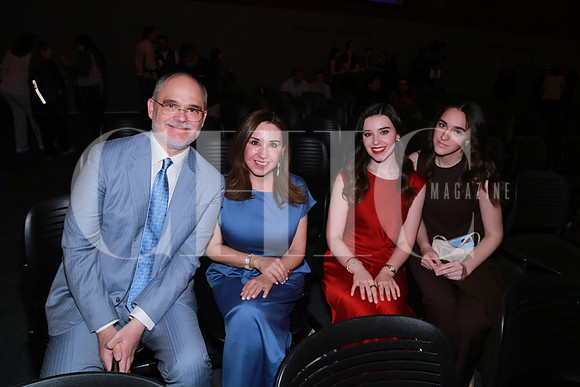 Ángel Celis, Iliana Guzmán, Lily Celis y Cristy Canales (2)