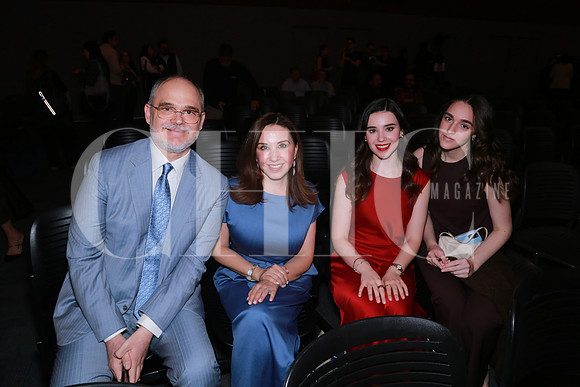 Ángel Celis, Iliana Guzmán, Lily Celis y Cristy Canales