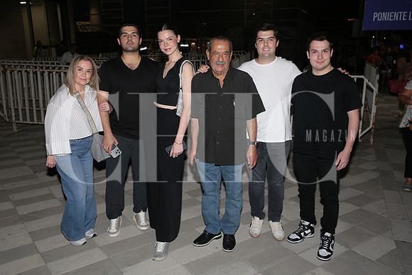 Patricia Sepulveda, Marcelo Maiz, Nicole Birlain, Juan Manuel Treviño, Adrian Maiz y Adrian Garcia 3