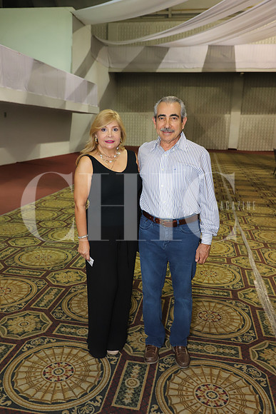 Claudia Chávez de García y Alejandro García1