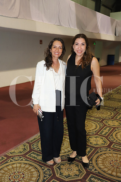 Julia María Gil y Brenda Yunez1