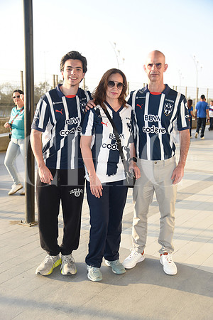 Daniel Morales, Gaby Morales y Andrés Morales