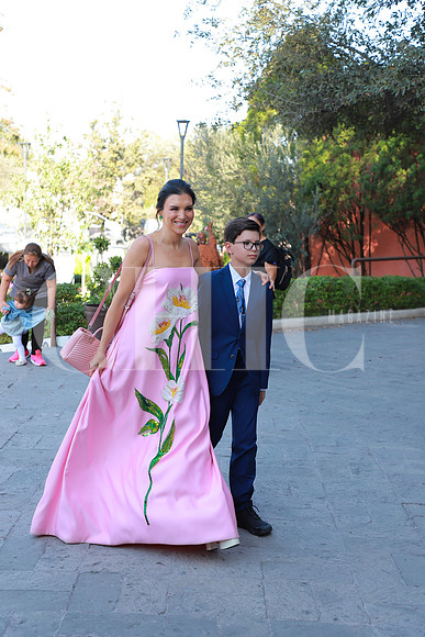Cristy Zorrilla y José Adrián Zorrilla 9