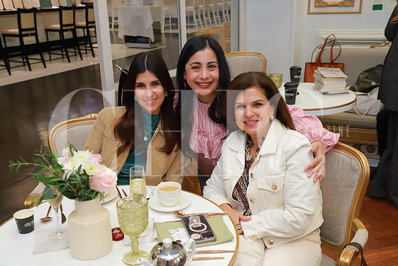Claudia Sada, Paloma Marum y Claudia Lutherot 2