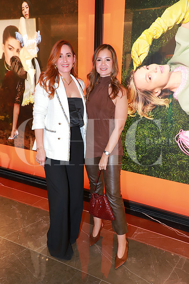 Moni Rodríguez Sauza y Mariana Narvaez 2