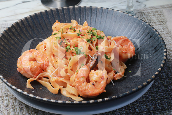 Fettuccine con camarón (7)