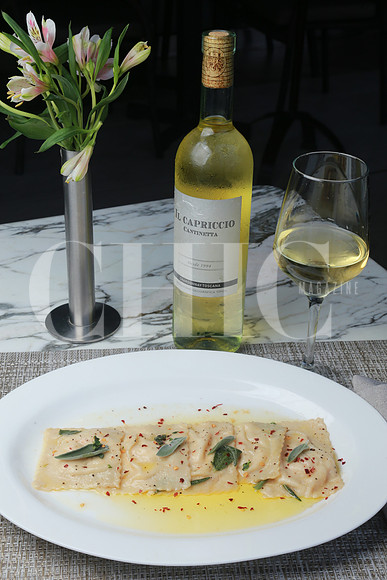Ravioli rellenos de salmón (14)