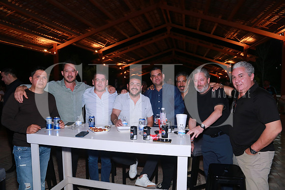 Alberto Canavati, Oscar Quintanilla, Alejandro Rodríguez, Eduardo Taméz, Francisco Fernández, Mico Lozano, Juan Nuñez y Héctor Benavides