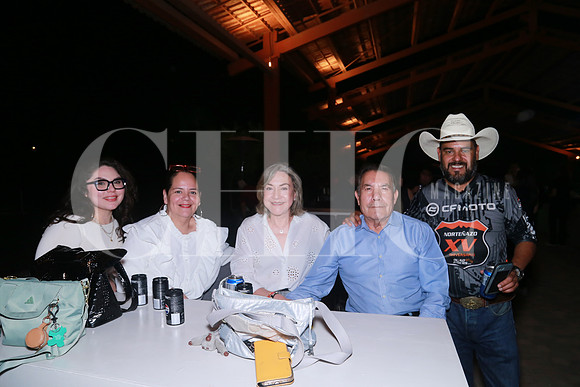 Karelina Vega, Beatriz Ortiz, Fanny Cardona, Heriberto Cardona y Valentín Ortiz