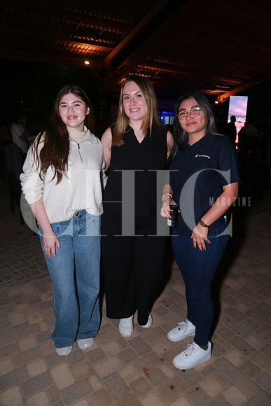 Michelle Viullanueva, Alejandra González y Hannia Lizeth Sánchez (2)
