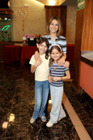 Cony Guerra, Valeria Salazar y Regina Salazar 0
