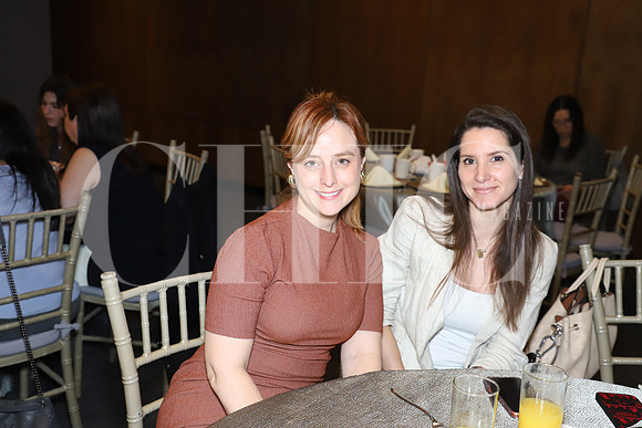 Tania Alvares y Estefania Leeb1
