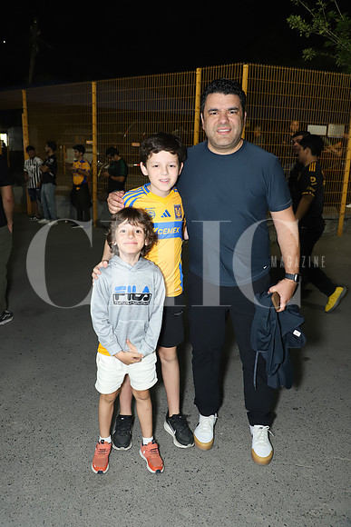 Boby de la Garza, Roberto de la Garza y Santiago de la Garza 1