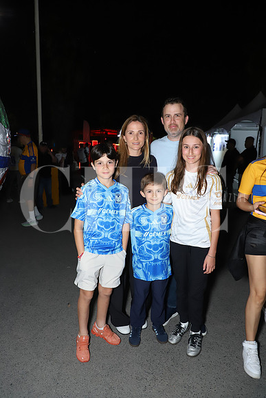Paulina Escamilla, Antón Fernández, Saulo Fernández, Dago Ferández y Marena Ferández 1