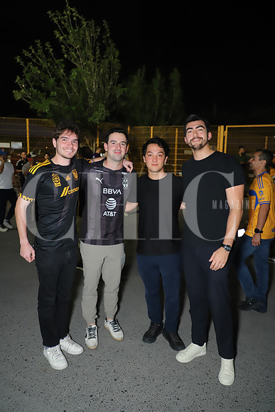 Mateo Vedoya, Alonso Valenzuela, Marcelo Álvarez y Eugenio Bueno 0