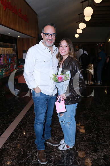 Antonio Morales y Valeria Morales (2)