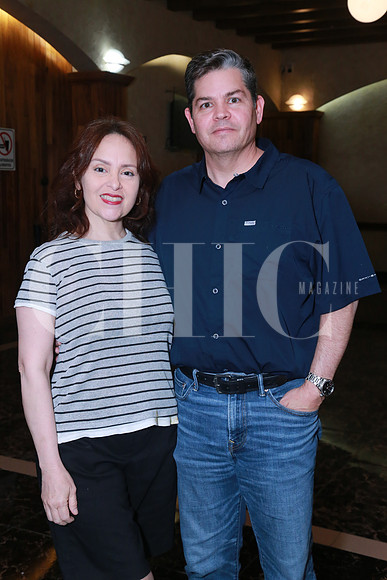 Lily Garza y Rafael Santos Bremer