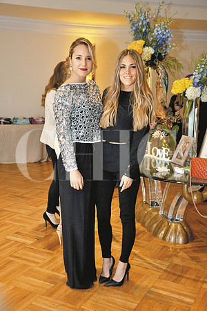 Karen Cortés y Alejandra Kawas