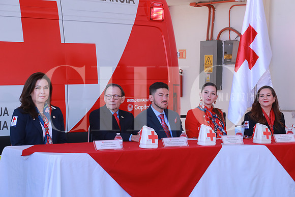 Bárbara Barceló de Nader, Carlos Fernández, Samuel García, Mariana Rodríguez y Alejandra Carranza (4)