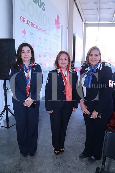 Bárbara Barceló de Nader, Claudia González de Romero y Liliana Campos (3)