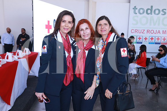 Mónica Martínez de De la Garza, Laura Barrera y Catalina Carrillo