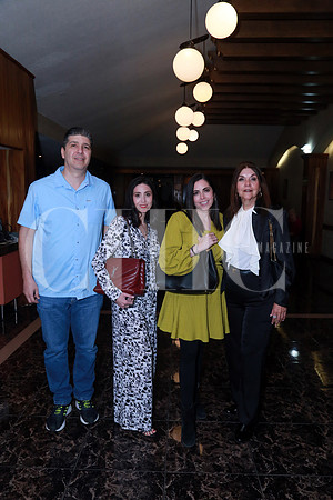 Adrián Martínez, Cristina Villarreal de Martínez, Katy Villarreal y Olga De la Garza (2)