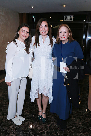 Dulce Reyes de Sotomayor, Sofia Siller de Sotomayor y Blanca Melo de Sotomayor (2)