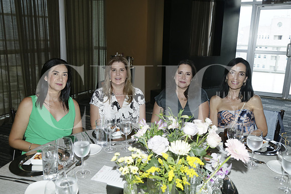 Mónica Pérez, Rosela González, Gina Páez y Marisa de Safi