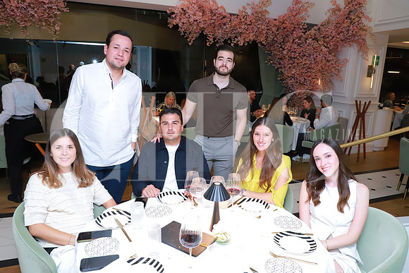 Raúl Saldaña, Paola Velarde, Mauricio Martínez, Oralia Sanchez, Aileen Villarreal y Alberto Cabanillas 3