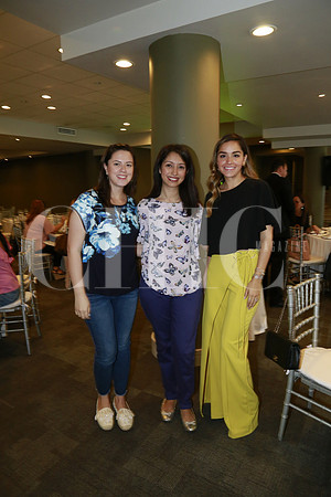 Bully Fernández de Parga, Daniela Chavarri de Treviño y Valeria Villarreal de Treviño