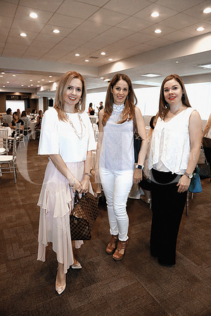 Marlene de Santos, Angélica San Vicente y Graciela Ayub