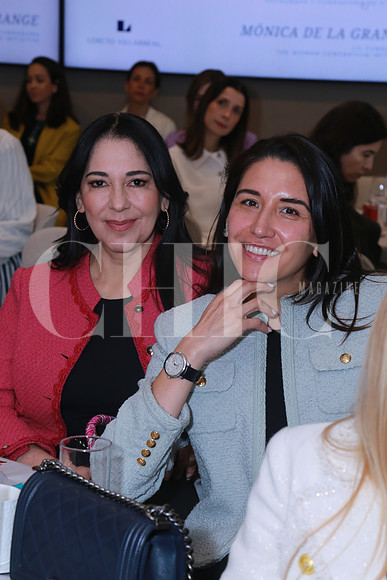 Eva Ruiz y Aury Mubarack Journe.