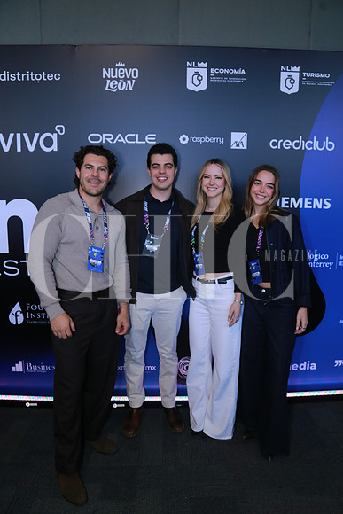 Diego Rule, Gonzalo De la Torre, Vianey Rodríguez y Fernanda Elizondo (2)