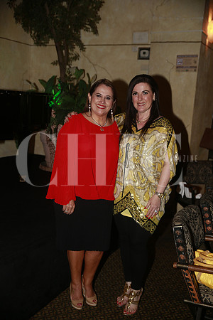 Elvira Lozano de Todd  y Marlene Davila de Rodriguez