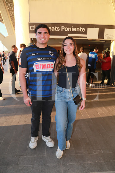 Gerardo González y Monse Chávez (3)