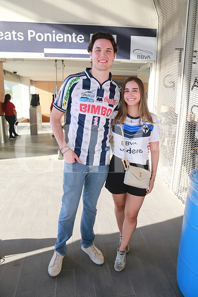 José Treviño y Mirela Rossi (2)